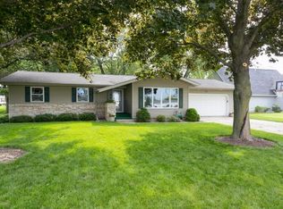 222 N Mill St, Seymour, WI 54165