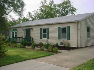 411 Lakeview Dr, Johnstown, OH