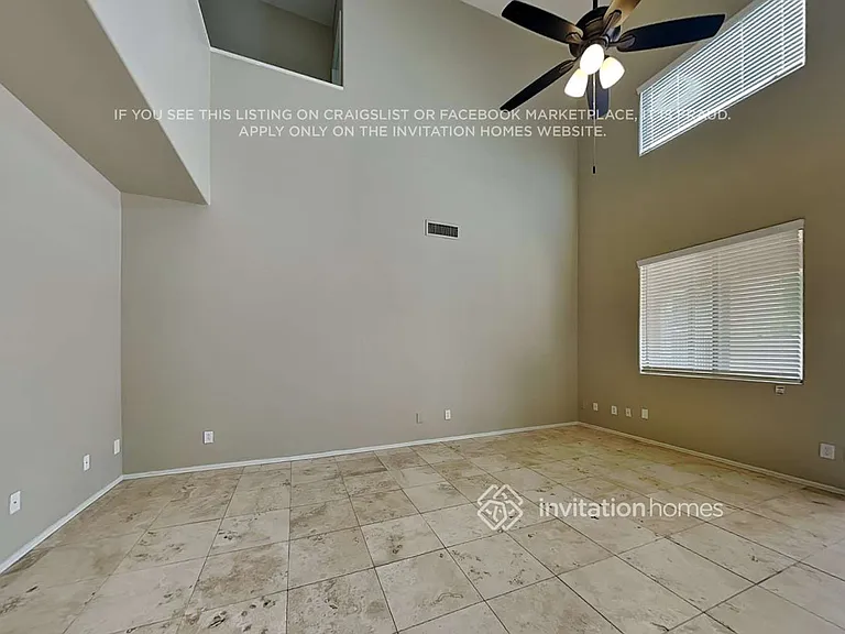13607 W Acapulco Ln — Photo 7