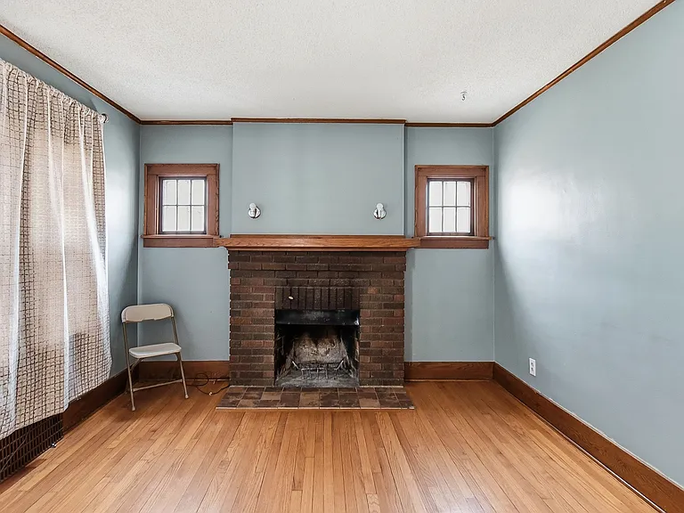 4709 Shirley St — Photo 5