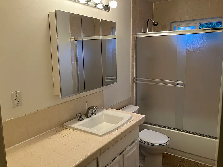 Alto Riviera Apt's — Photo 10