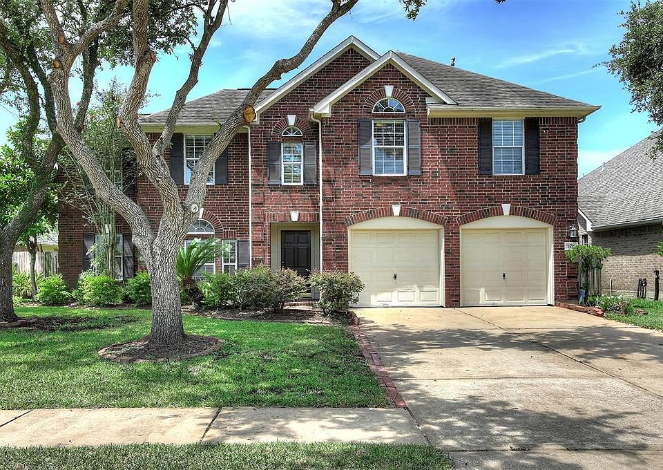 1st image of 2107 Emerald Cove Dr