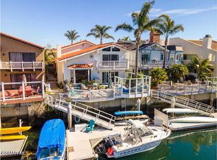 2035 Ravoli Dr, Oxnard, CA 93035