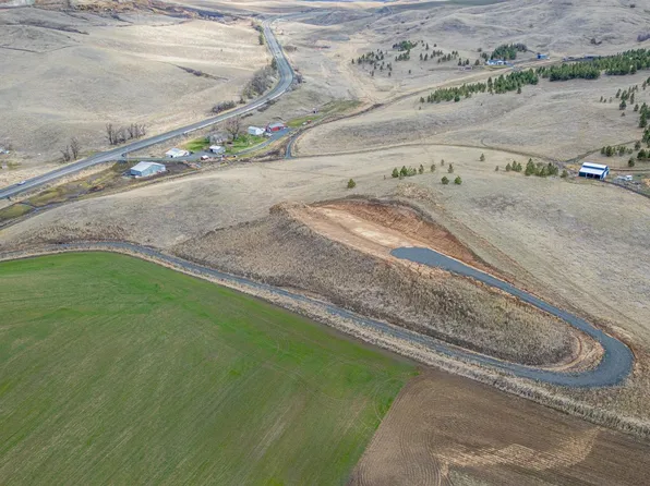 0 Caliber Ln, Moscow, ID 83843