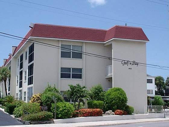 1st image of 1400 Tarpon Center Dr APT 303