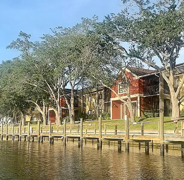 5566 Baywater Dr — Photo 10