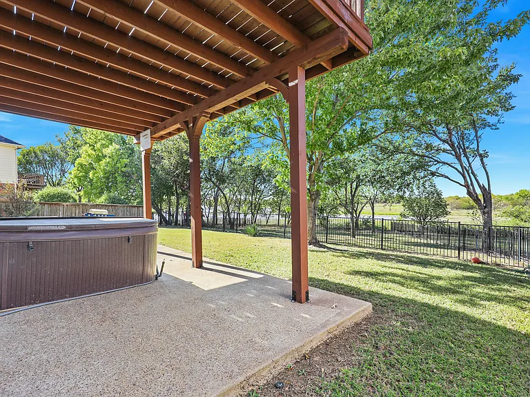 3805 Overlook Ct — Photo 27