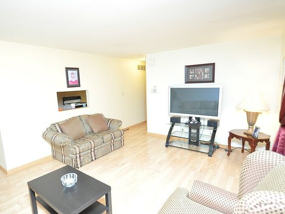 3rd image of 7905 163rd Ct