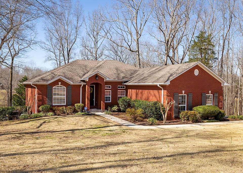1st image of 639 Plantation Dr