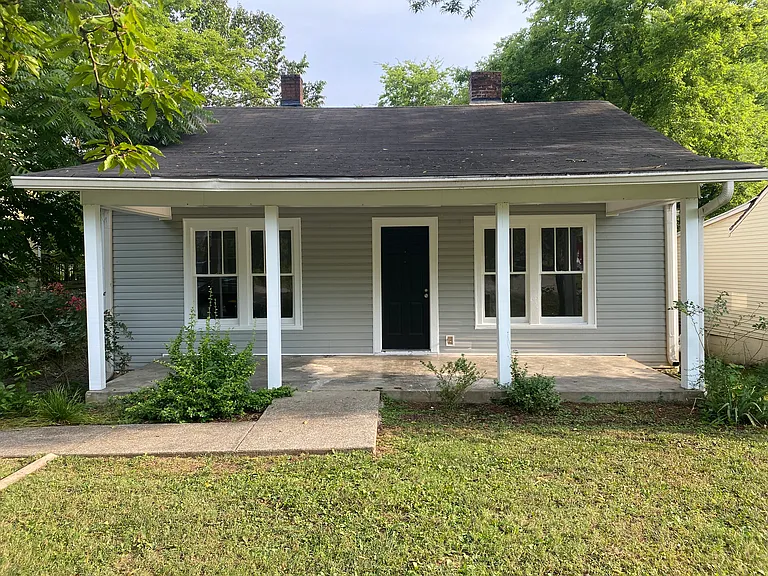 330 Marshall St — Photo 1