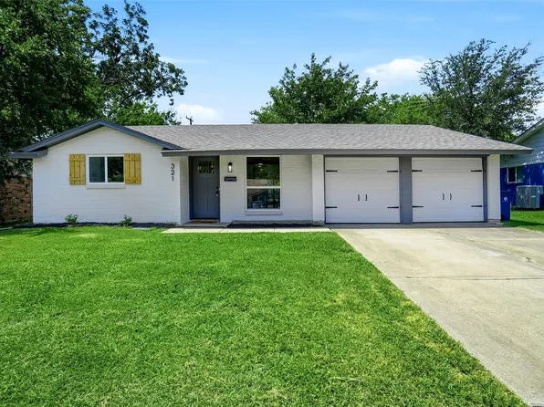 321 NW Wintercrest Rd, Burleson, TX 76028