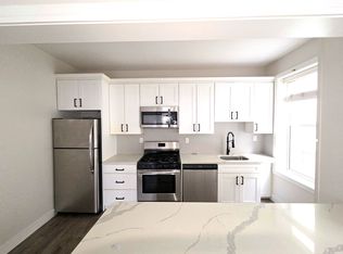 24-24 35th St #1, Astoria, NY 11103