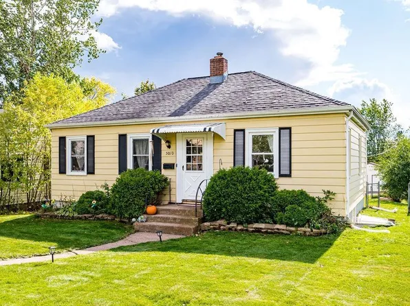 5010 Dodge St, Duluth, MN 55804