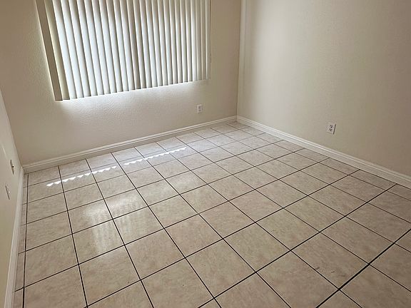 4th image of 10947 Huston St APT 103