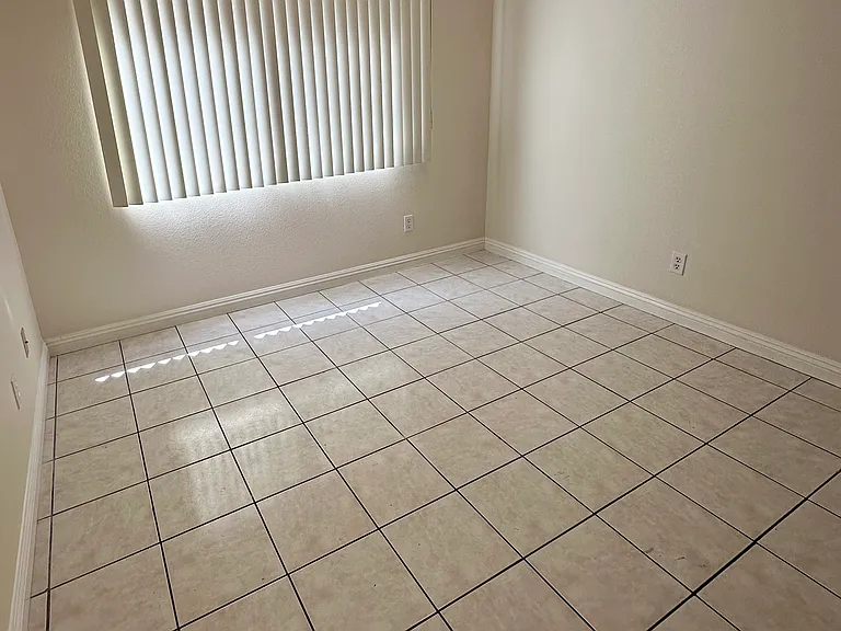 10947 Huston St #103 — Photo 4