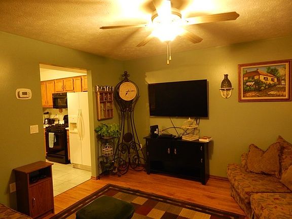 5th image of 9 Jacob Rhode Dr