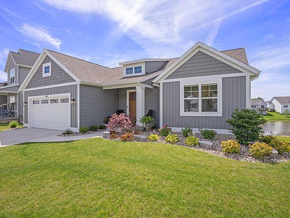 4th image of 3903 Elderberry Dr