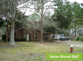 408 Briarmeadow Ave, Friendswood, TX 77546