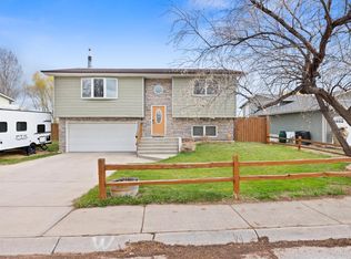6903 Greensburgh Ave, Gillette, WY 82718