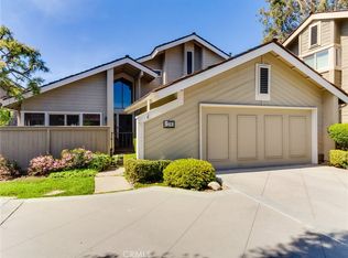 28 Pinewood, Irvine, CA 92604