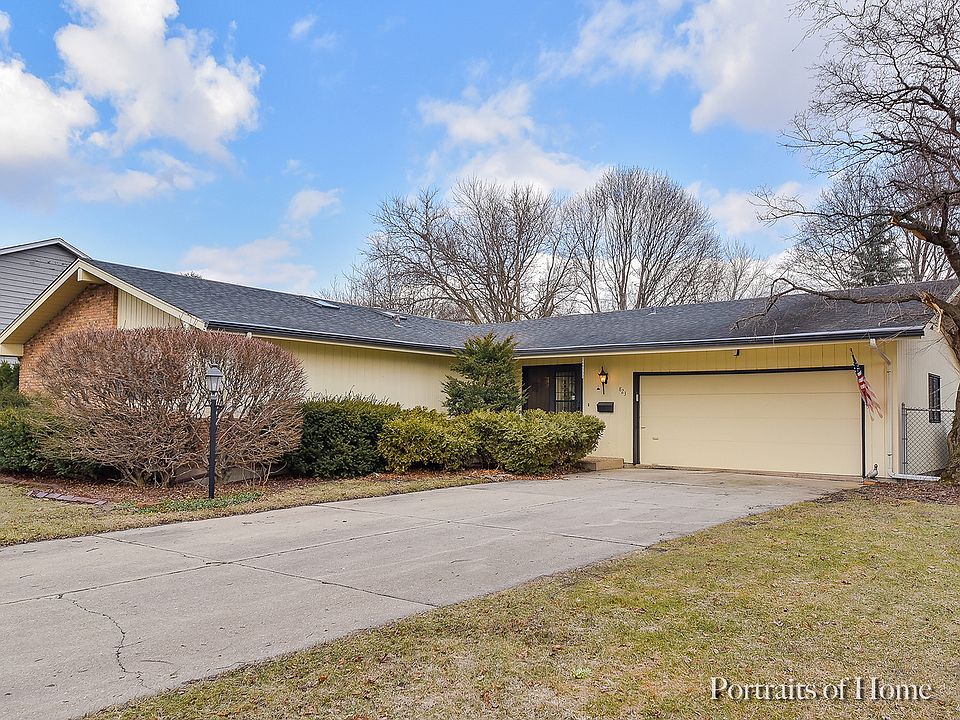 1st image of 823 Margaret Ct