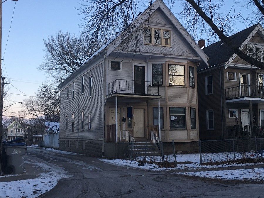 2nd image of 2218 S 21st St