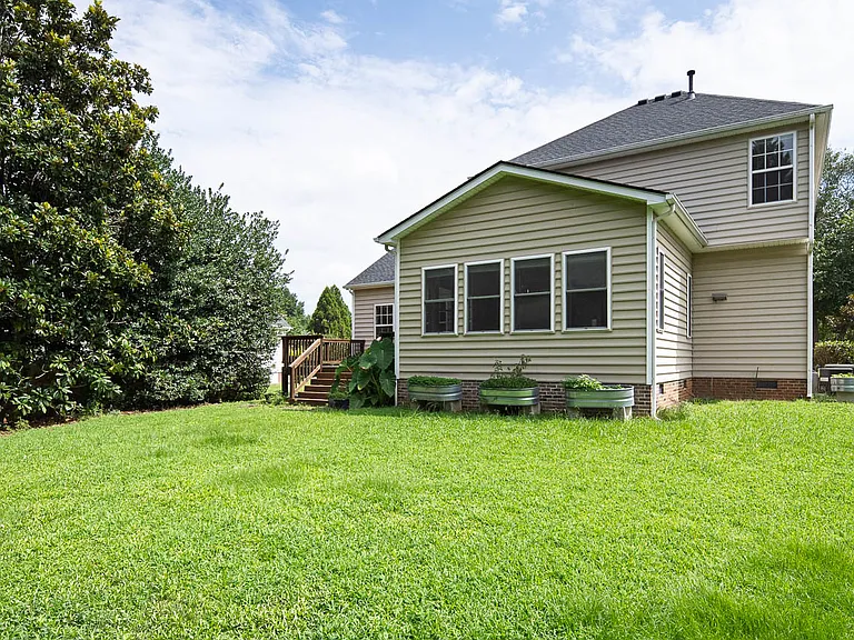 200 Stablegate Dr — Photo 34
