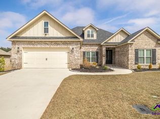 205 Foxberry Nook, Kathleen, GA 31047