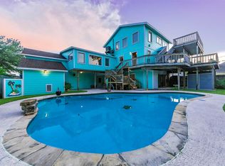 123 Narcissus Rd, Clear Lake Shores, TX 77565