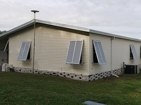 5th image of 10827 El Paso Dr