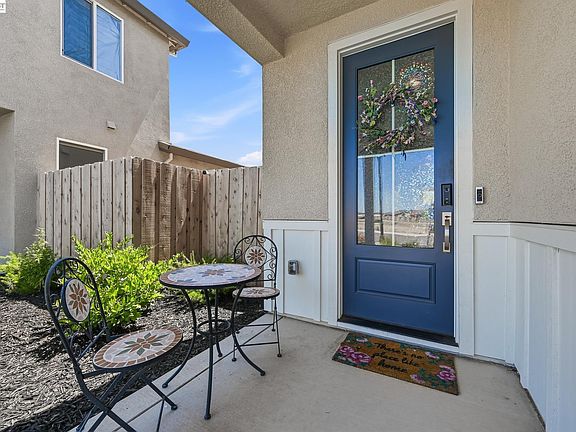 3rd image of 2249 Enchantment Dr
