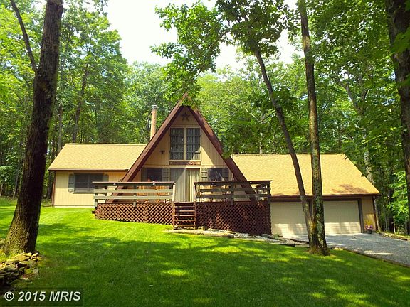 3rd image of 145 Aster Cir