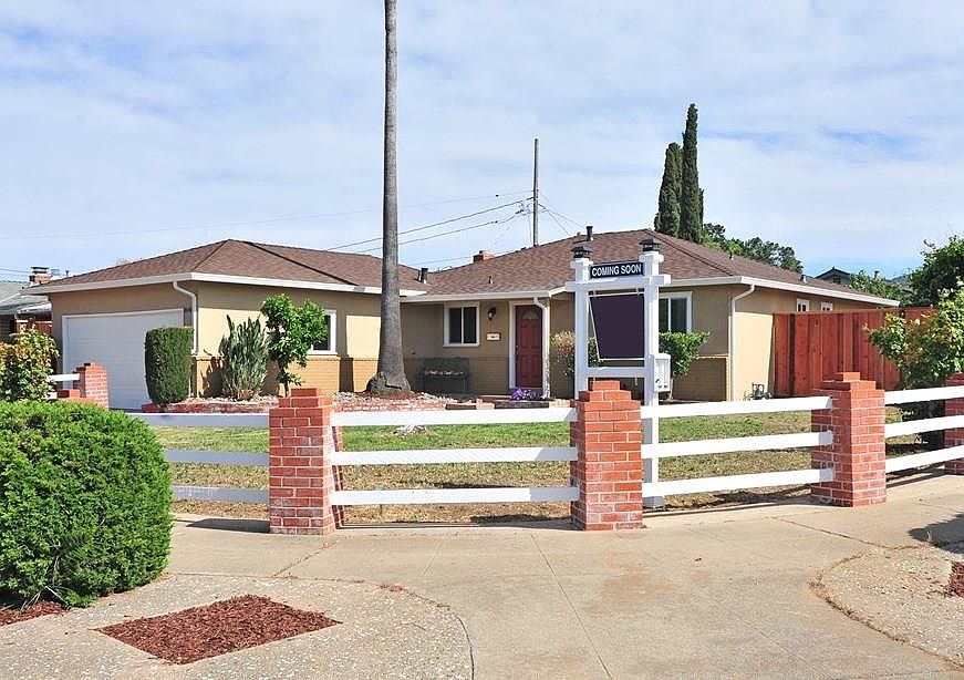 1st image of 1646 Orchard View Dr