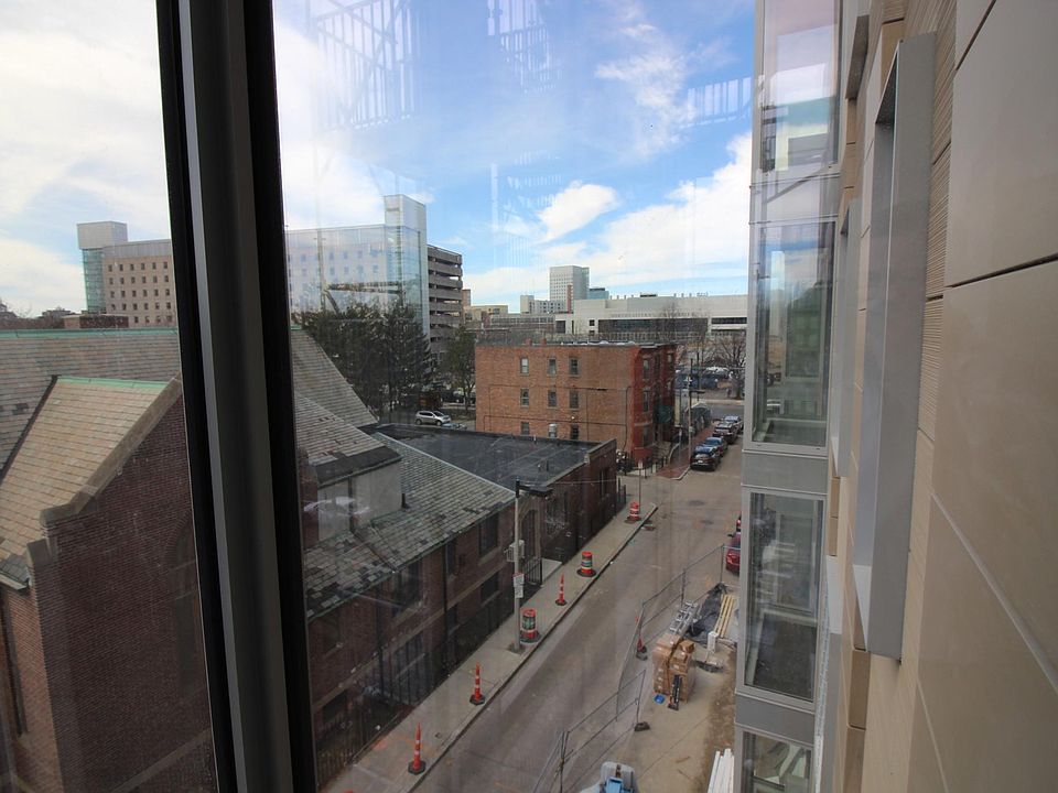 2nd image of 1065 Tremont St #104XT