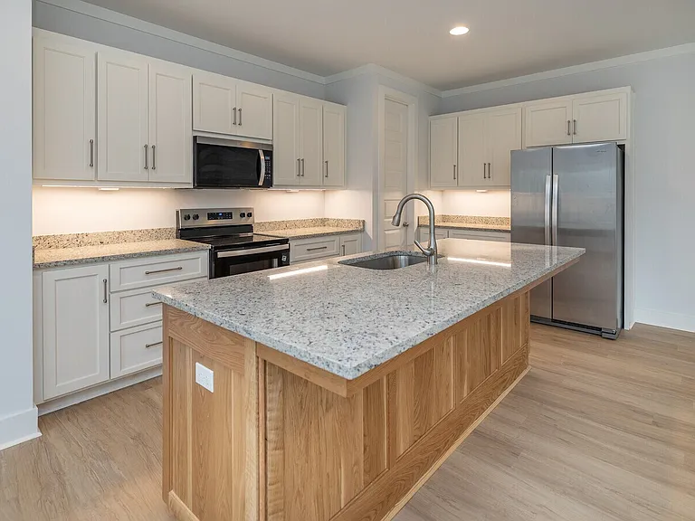 1553 Payne St #1 — Photo 2