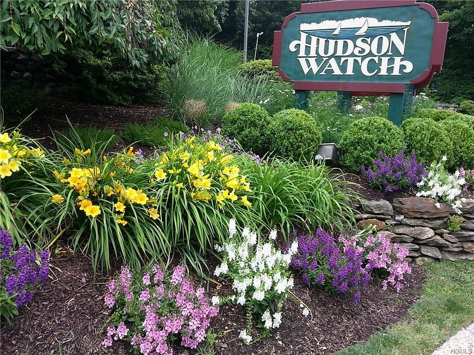 1st image of 62 Hudson Watch Dr