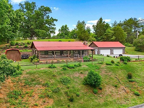 3rd image of 271 Caney Creek Rd