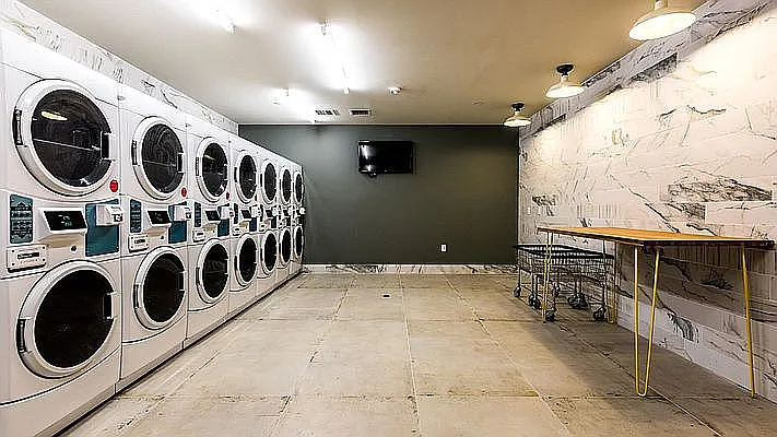 Rented by Nooklyn NYC LLC | media 57