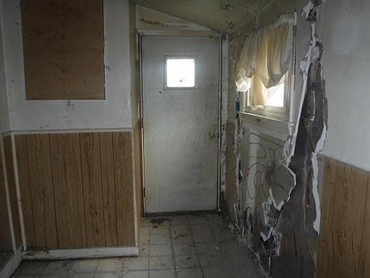 4th image of 3014 Woodland Ave
