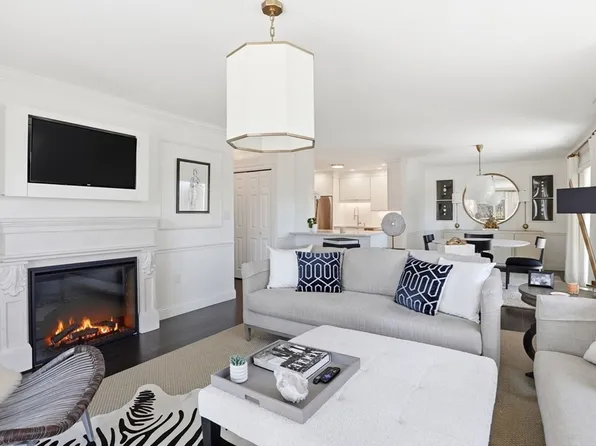 64 Broad Reach Unit 212, Weymouth, MA 02191