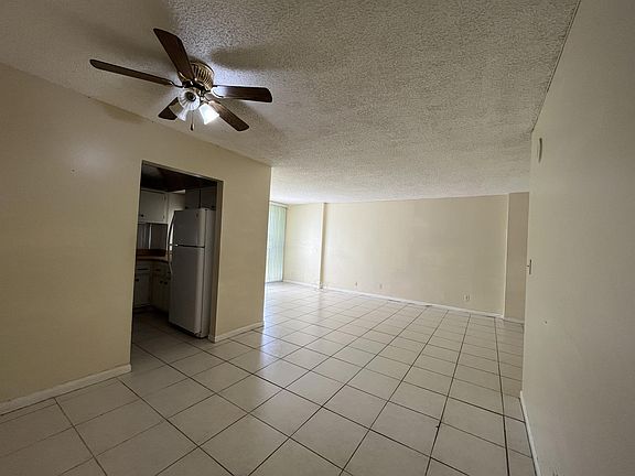 4th image of 17021 N Bay Rd APT 122