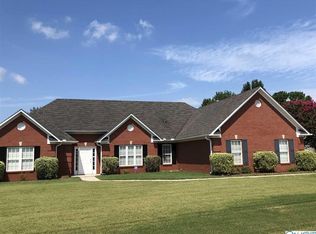 102 Smokey Quartz Dr, Madison, AL 35757