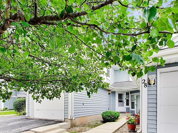3rd image of 26 Abbey Ln