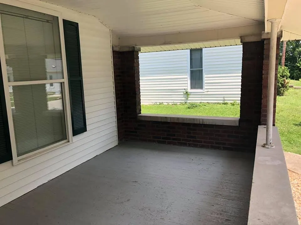 4 bed, 1234 sqft, $4,200 — Photo 4