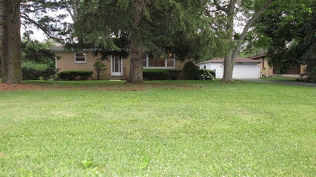 1st image of 22W261 Thorndale Ave