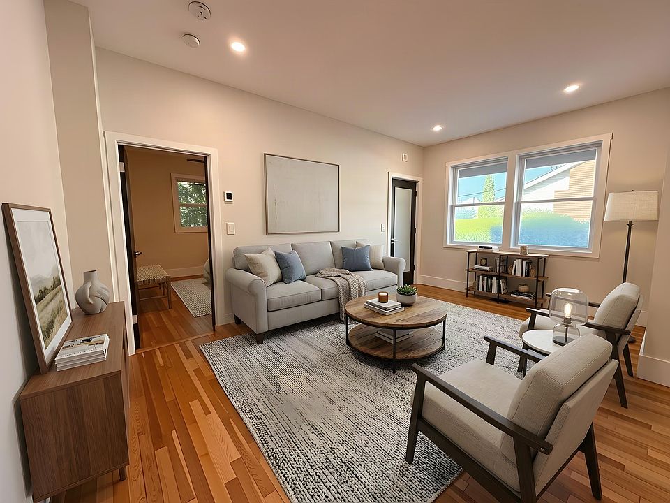 1st image of 289 Walnut St #1
