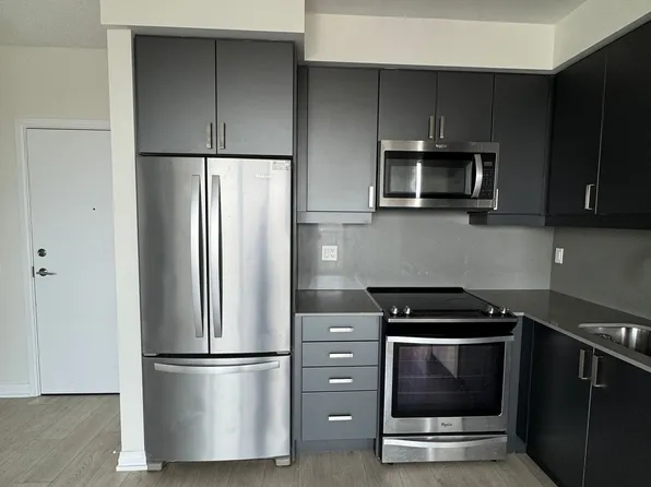 7895 Jane St, Vaughan, ON