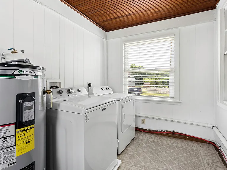 2307 Rawlings Ct — Photo 41