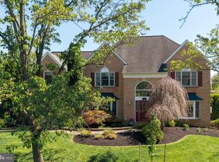 35 Radcliff Dr, Doylestown, PA 18901
