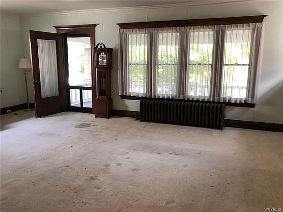 2nd image of 40 Berkley Pl
